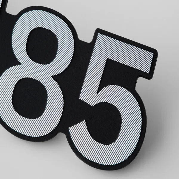 Diamond cut on letters